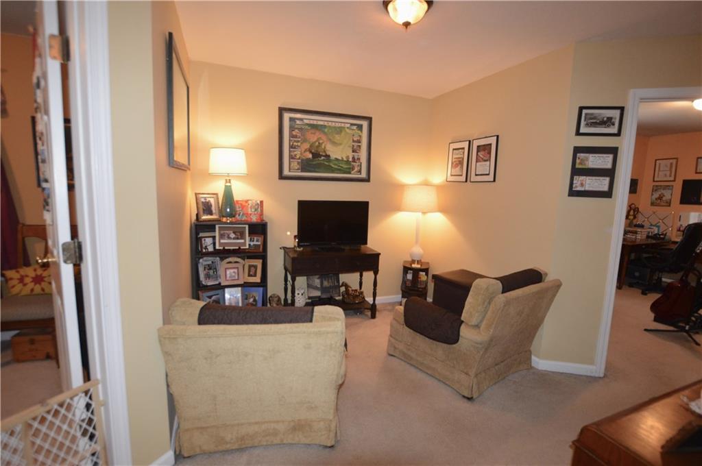 15033 Oak Road Carmel, IN 46033 - Photo 7 of 16