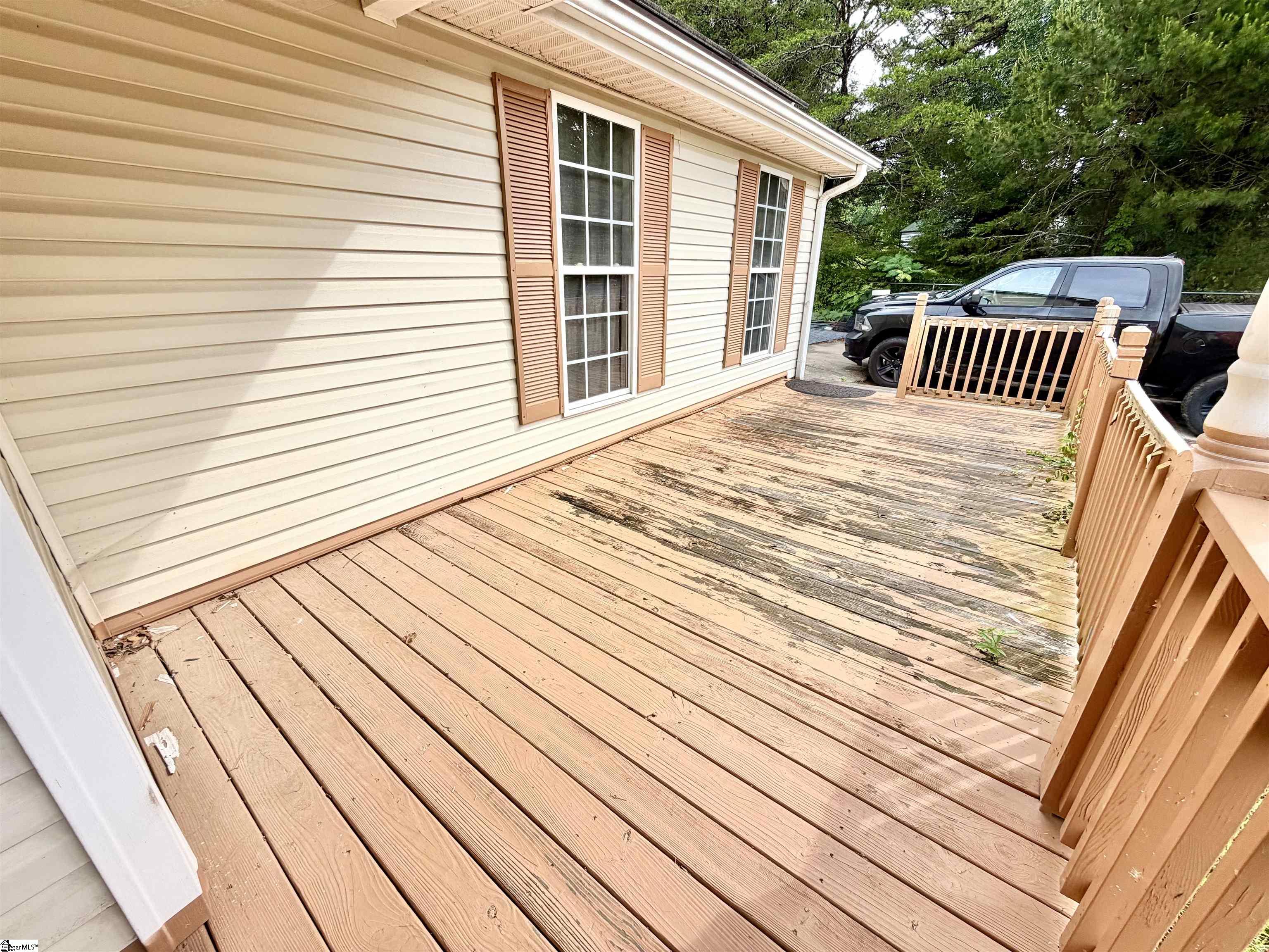 588 State Rd S-30-255 Gray Court, SC 29645 - Photo 5 of 30