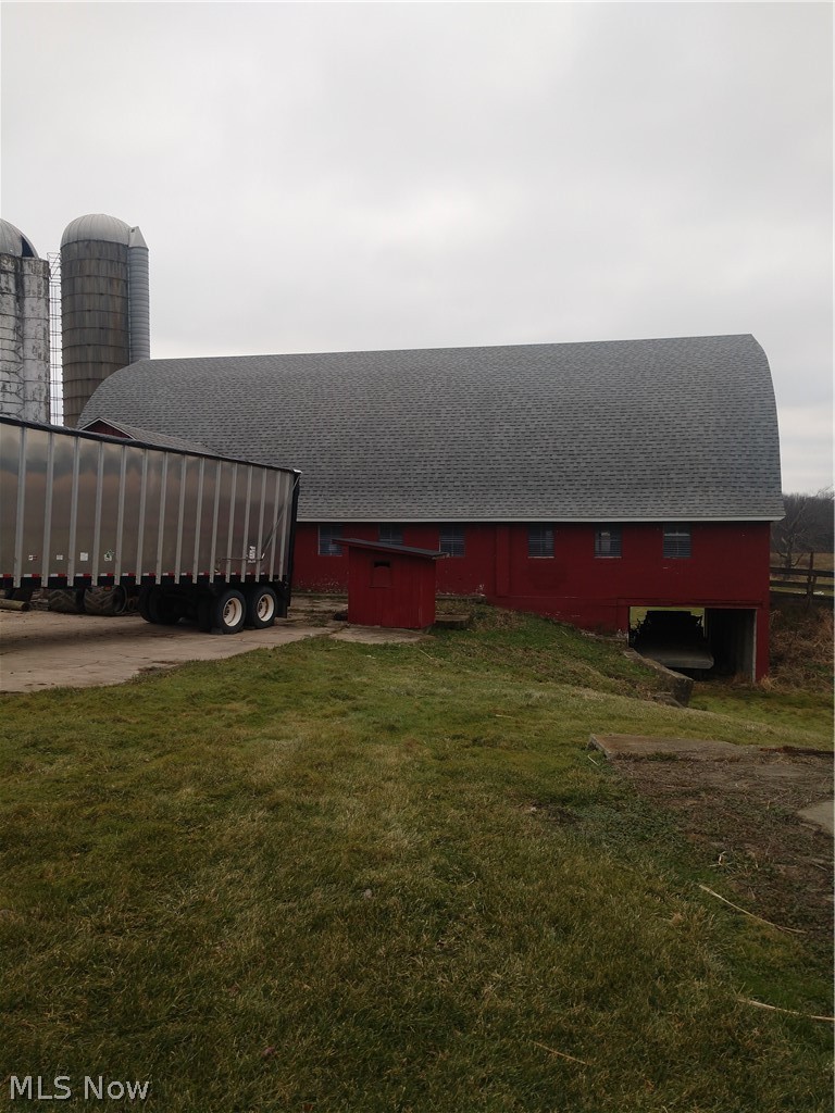 3635 Middle Road Conneaut, OH 44030 - Photo 25 of 26