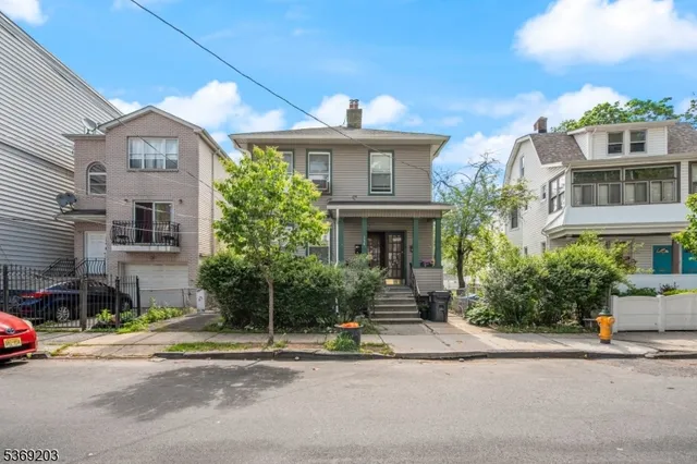 $550,000 | 124 Norwood Street, Newark, NJ 07106