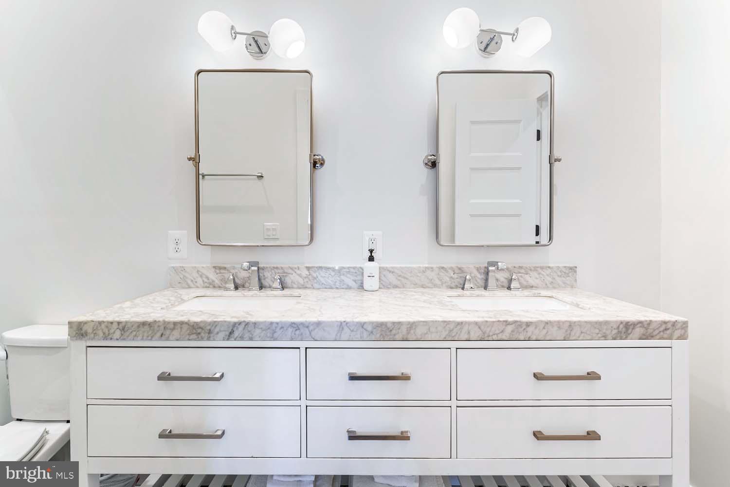 2465 18th Street Northwest, Unit 3 Washington, DC 20009 - Photo 17 of 20