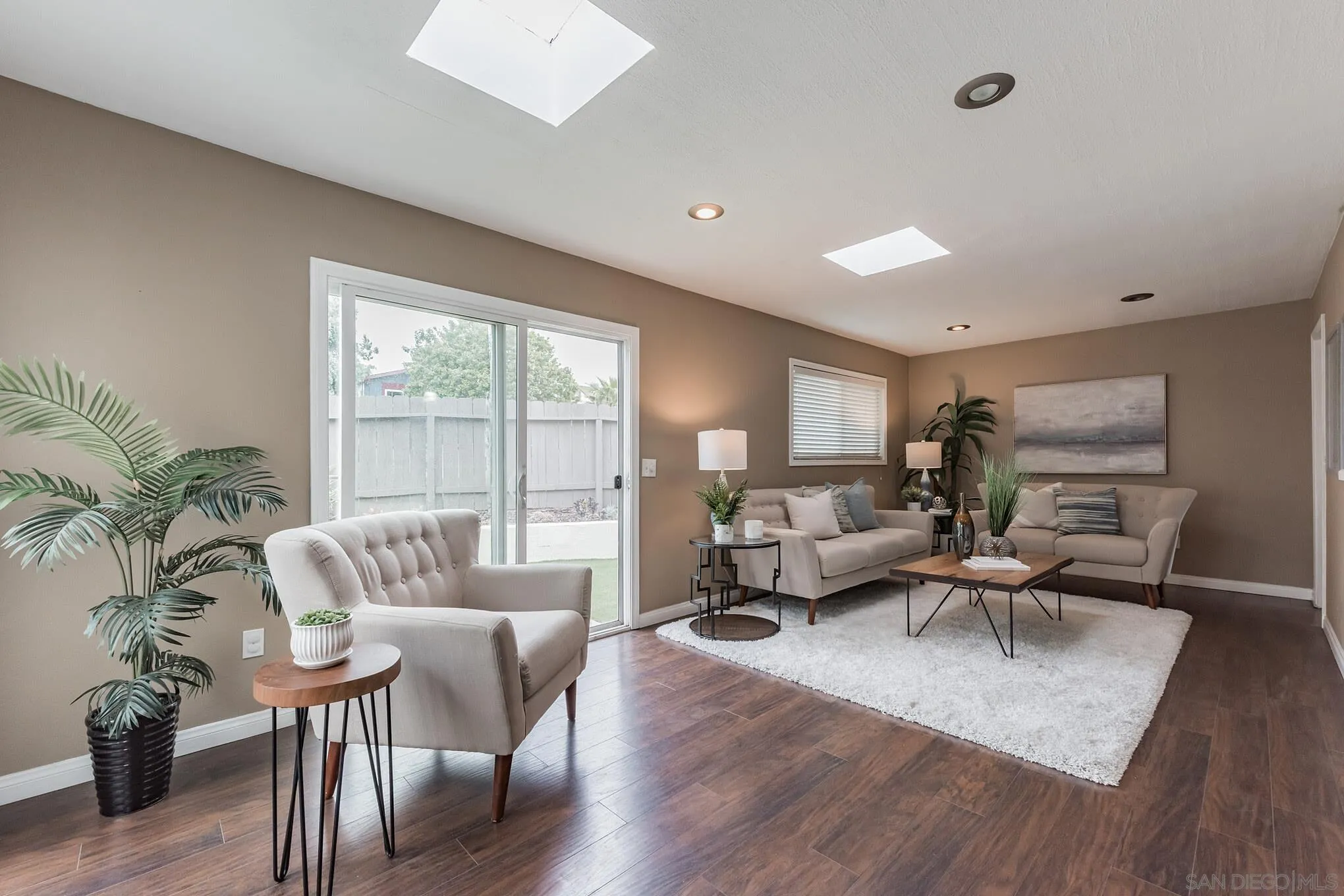 8806 Capcano Road San Diego, CA 92126 - Photo 2 of 14 Gallery Image 2