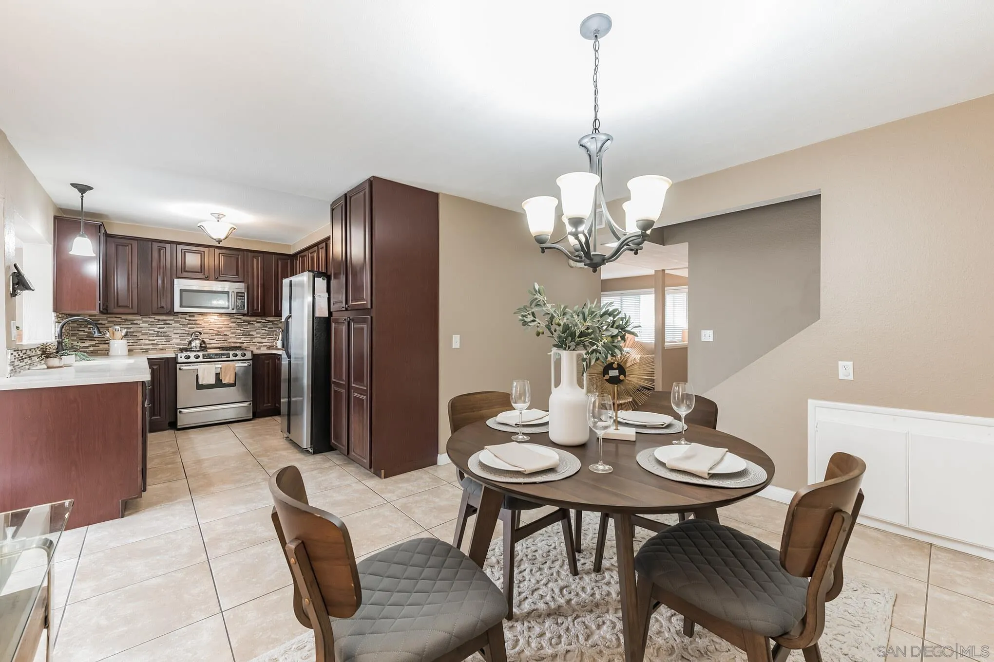 8806 Capcano Road San Diego, CA 92126 - Photo 3 of 14 Gallery Image 3