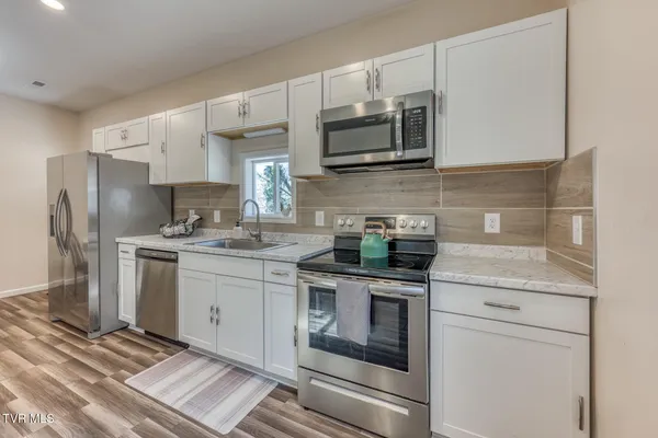 $258,900 | 411 East Chestnut Street, Johnson City, TN 37601