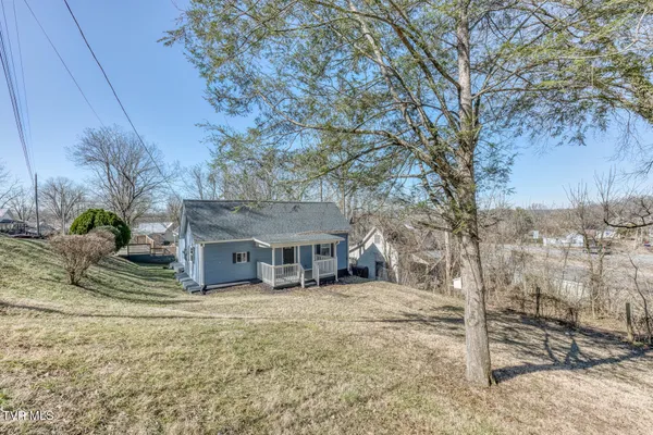 $258,900 | 411 East Chestnut Street, Johnson City, TN 37601