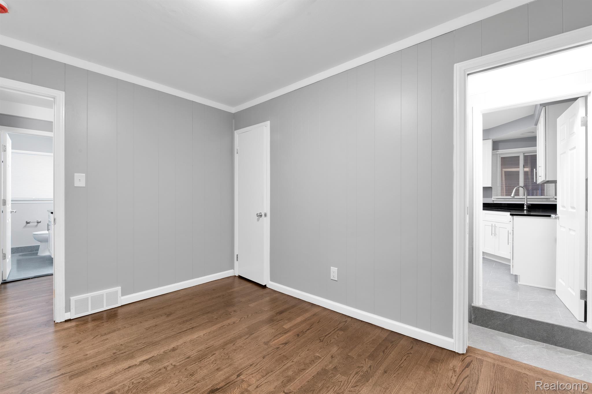 1420 Wellesley Street Inkster, MI 48141 - Photo 5 of 28 Gallery Image 5