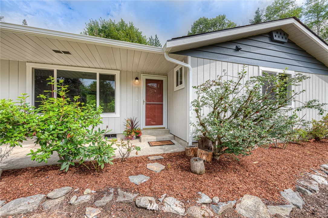 11363 Morford Road Sedro-Woolley, WA 98284 - Photo 3 of 25 Gallery Image 3