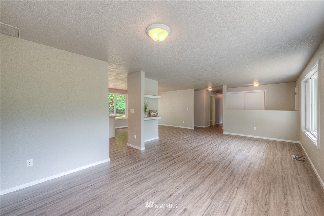 11363 Morford Road Sedro-Woolley, WA 98284 - Photo 5 of 25 Gallery Image 5