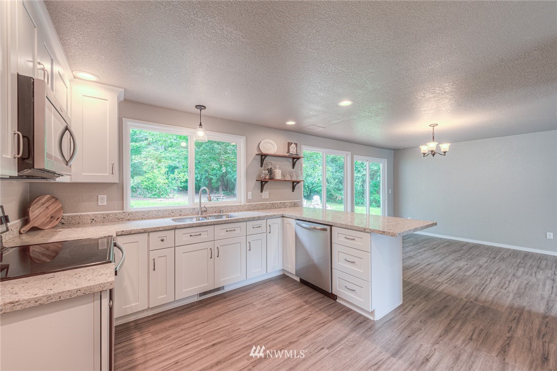 11363 Morford Road Sedro-Woolley, WA 98284 - Photo 9 of 25 Gallery Image 9