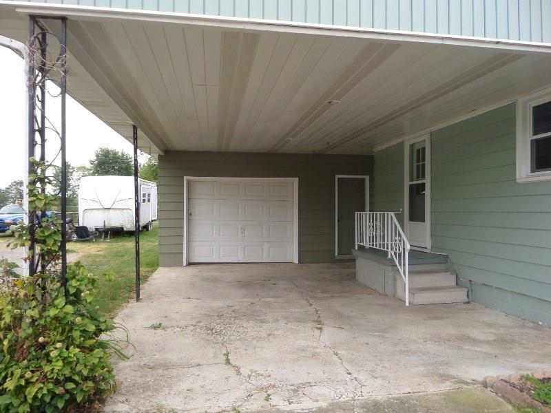 204 Elm Street Waynesfield, OH 45896 - Photo 2 of 8