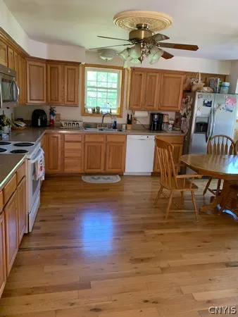 $269,000 | 384 Pardeeville Road, Russia, NY 13324