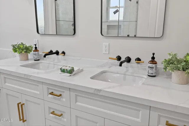 $2,975,000 | 6174 Cobblestone Drive, Ventura, CA 93003