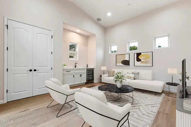 $2,975,000 | 6174 Cobblestone Drive, Ventura, CA 93003