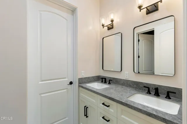 $2,975,000 | 6174 Cobblestone Drive, Ventura, CA 93003