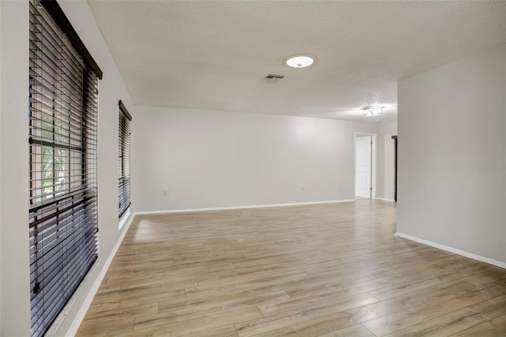 8304 Roxboro Drive Hudson, FL 34667 - Photo 2 of 18 Gallery Image 2