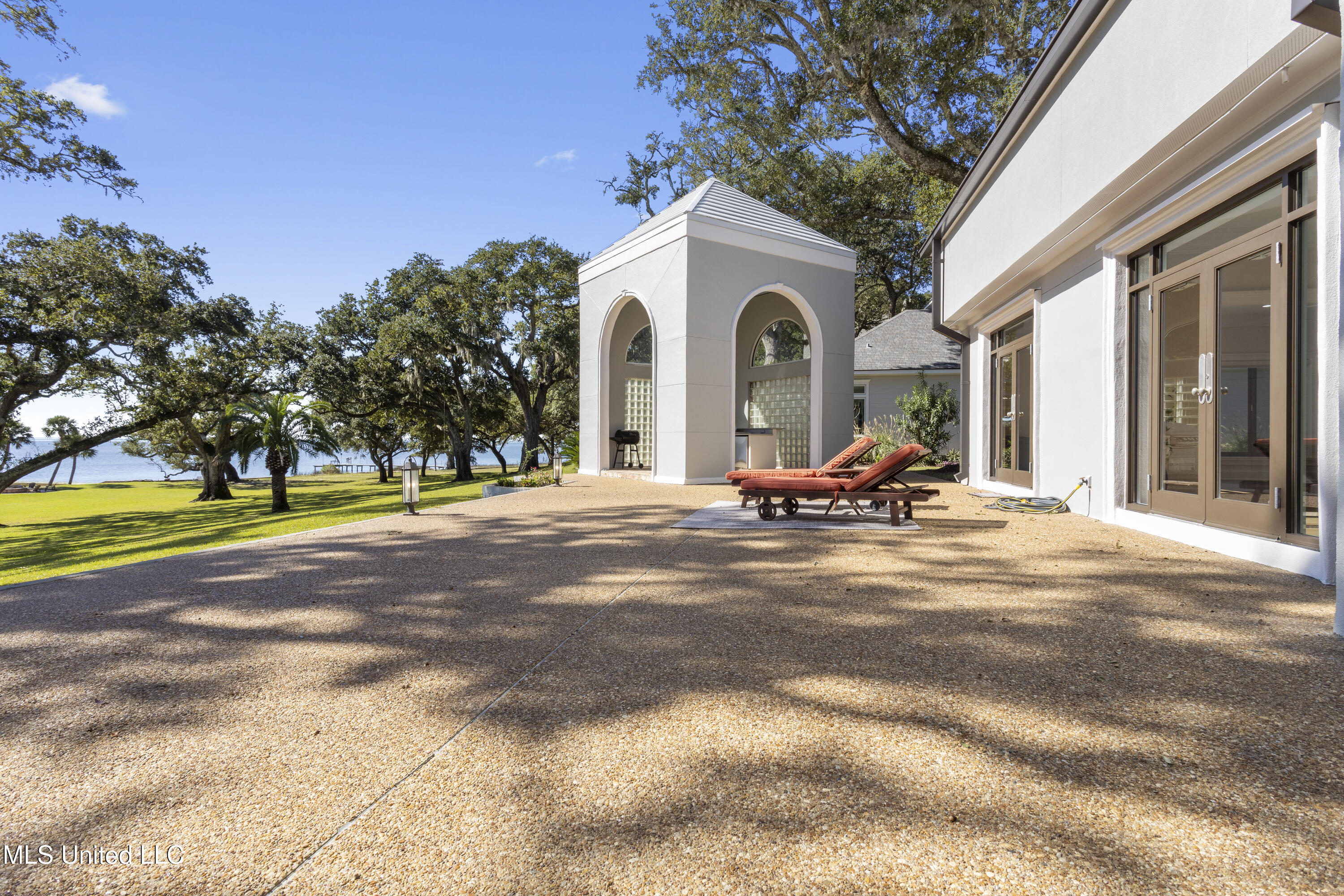 308 Italian Isle Road Gautier, MS 39553 - Photo 58 of 94 0107