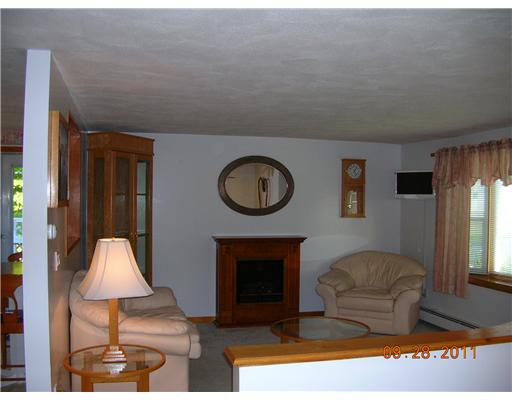 208 Capwell Avenue Woonsocket, RI 02895 - Photo 5 of 12 Living Room.
