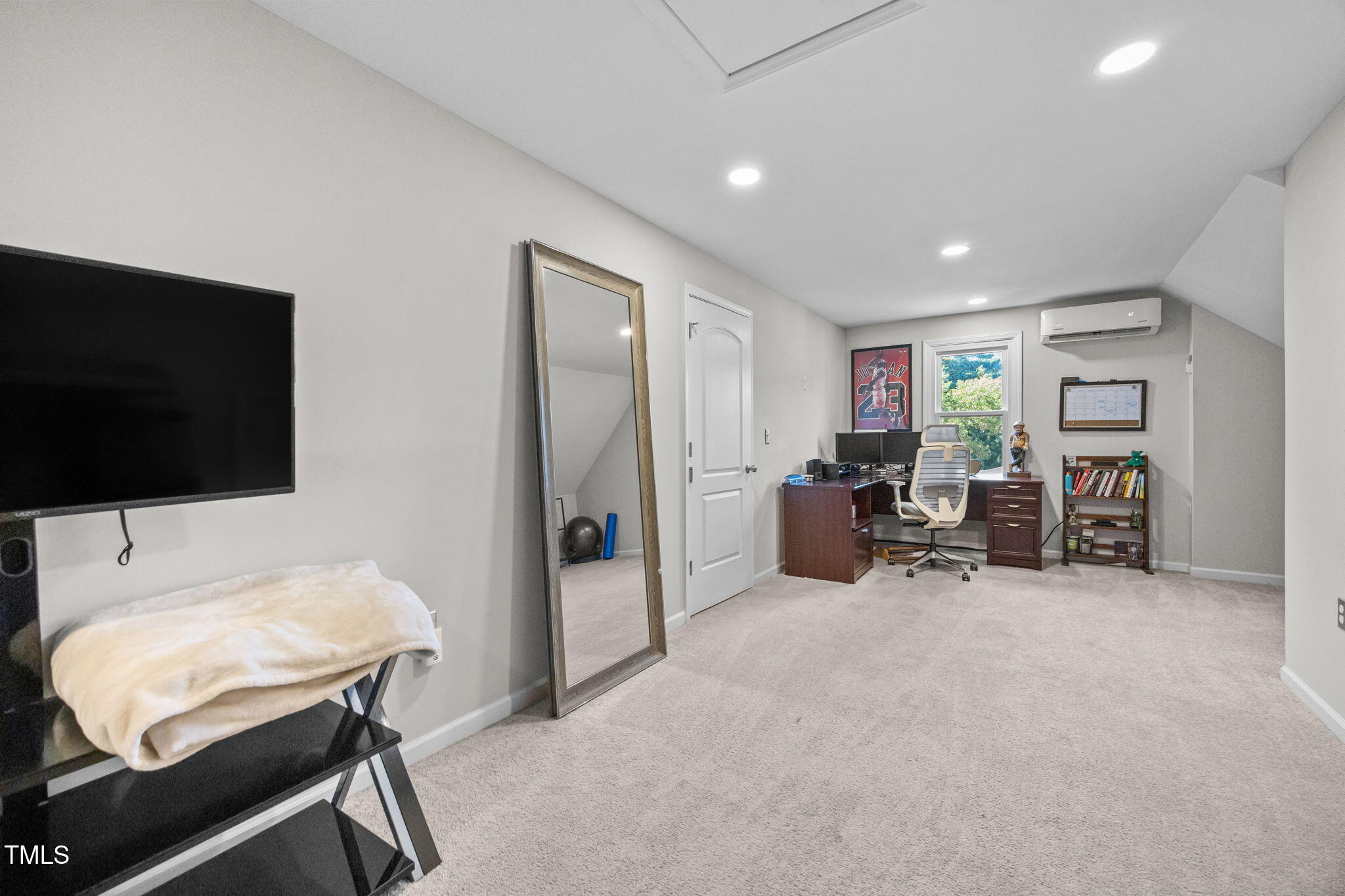 1901 Longwood Drive Raleigh, NC 27612 - Photo 27 of 43 28