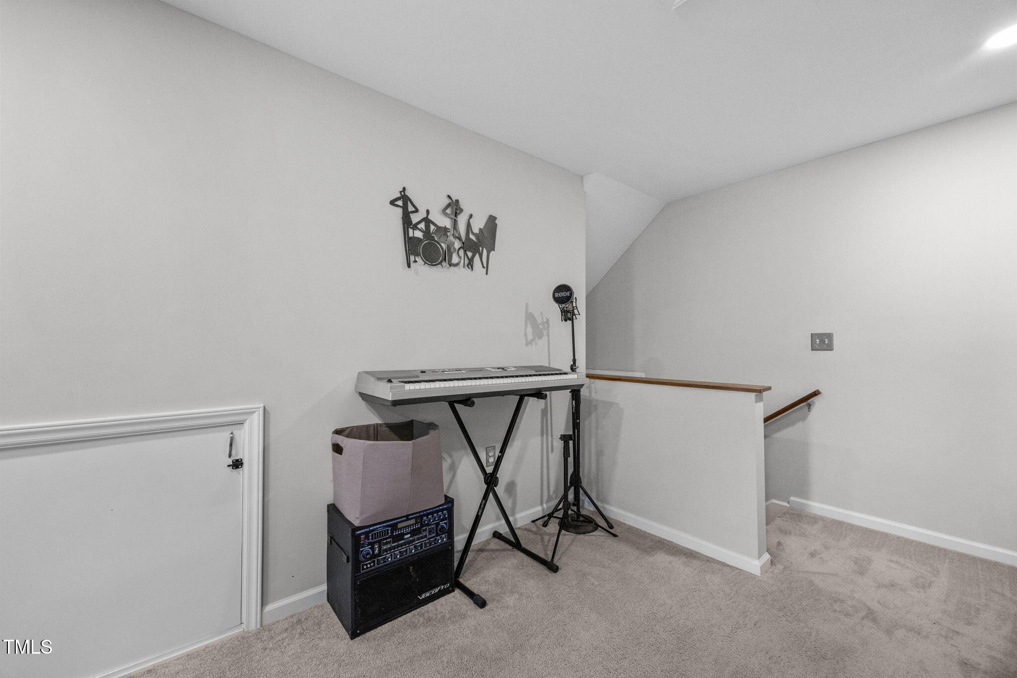 1901 Longwood Drive Raleigh, NC 27612 - Photo 30 of 43 31