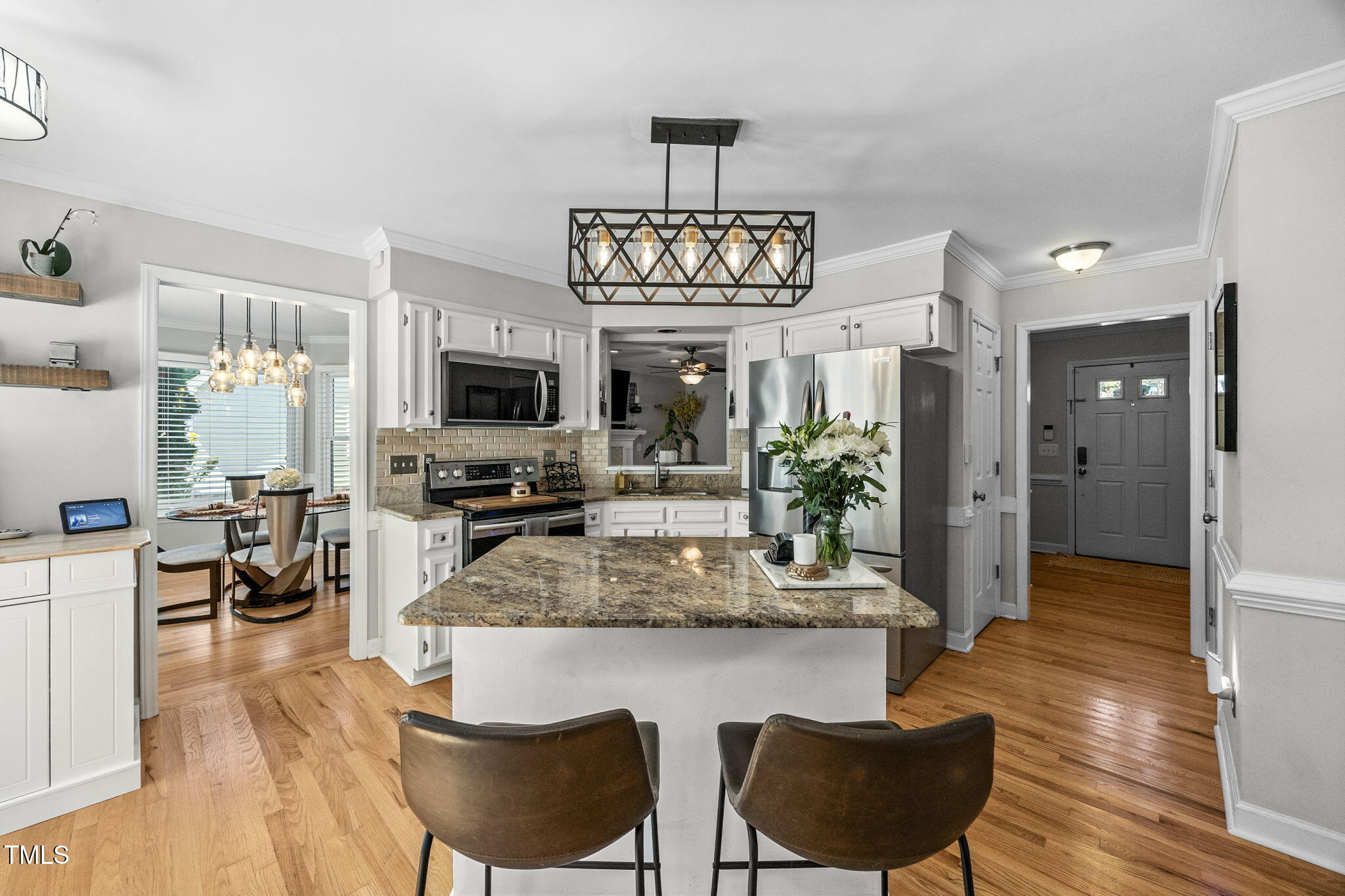 1901 Longwood Drive Raleigh, NC 27612 - Photo 8 of 43 11