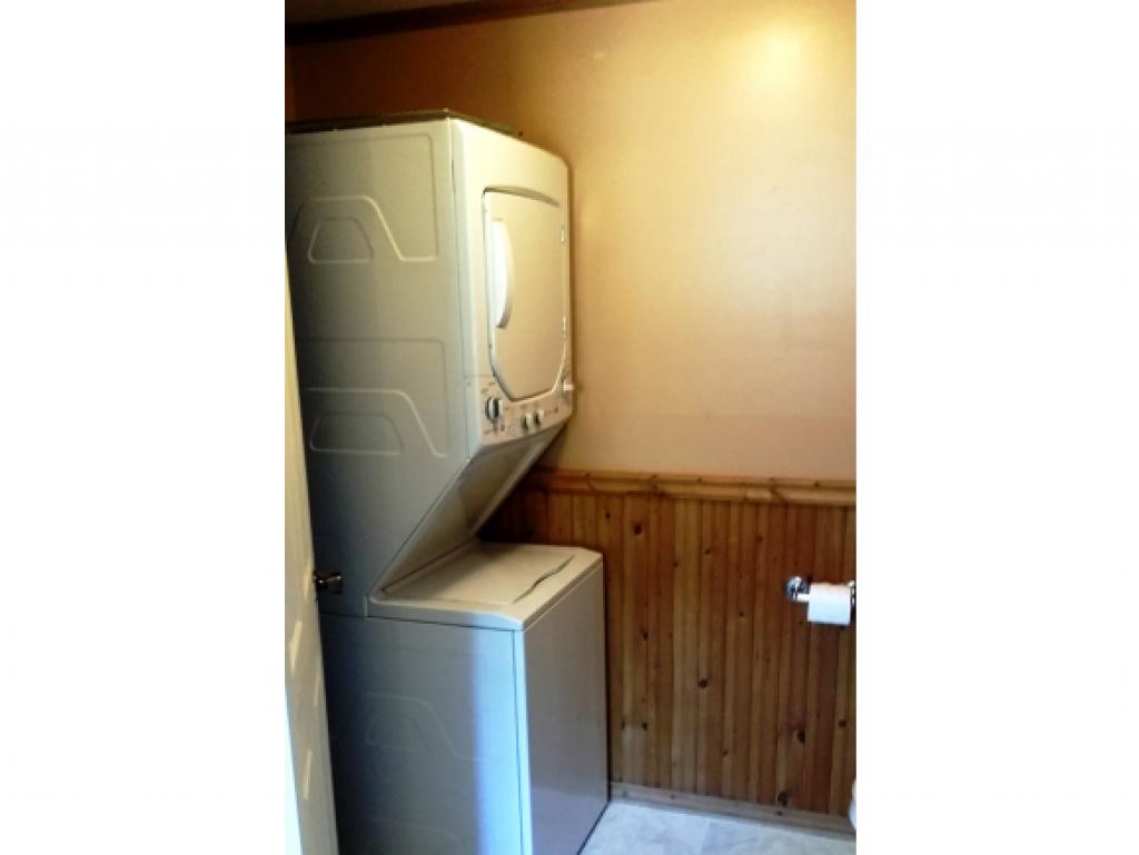 4 Olde Country Village Road, Unit 4 Londonderry, NH 03053 - Photo 12 of 14 Gallery Image 12