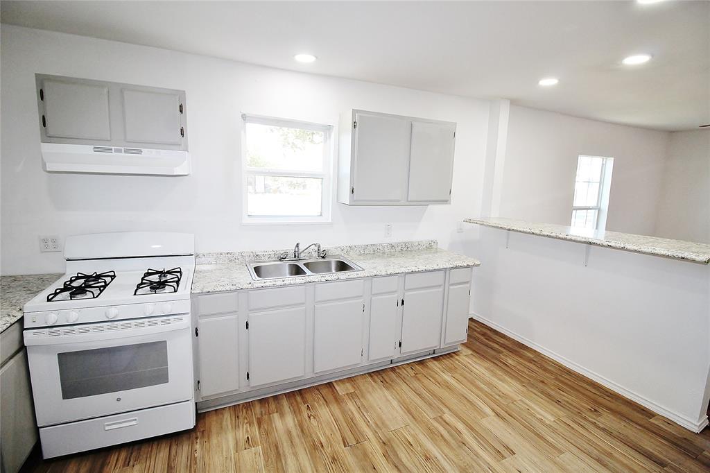 709 Rosehill Road Terrell, TX 75160 - Photo 6 of 19