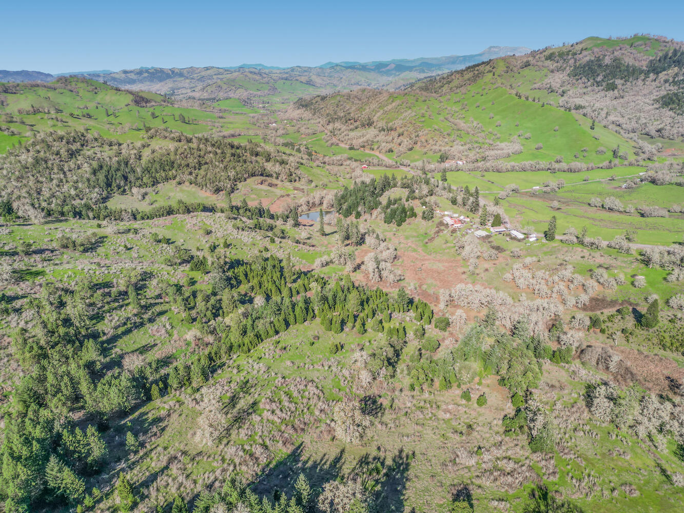 2268 Sunshine Road Roseburg, OR 97470 - Photo 25 of 34 DJI_0633