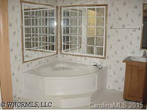 89 Guffey Mountain Road Fairview, NC 28730 - Photo 9 of 9 Gallery Image 9
