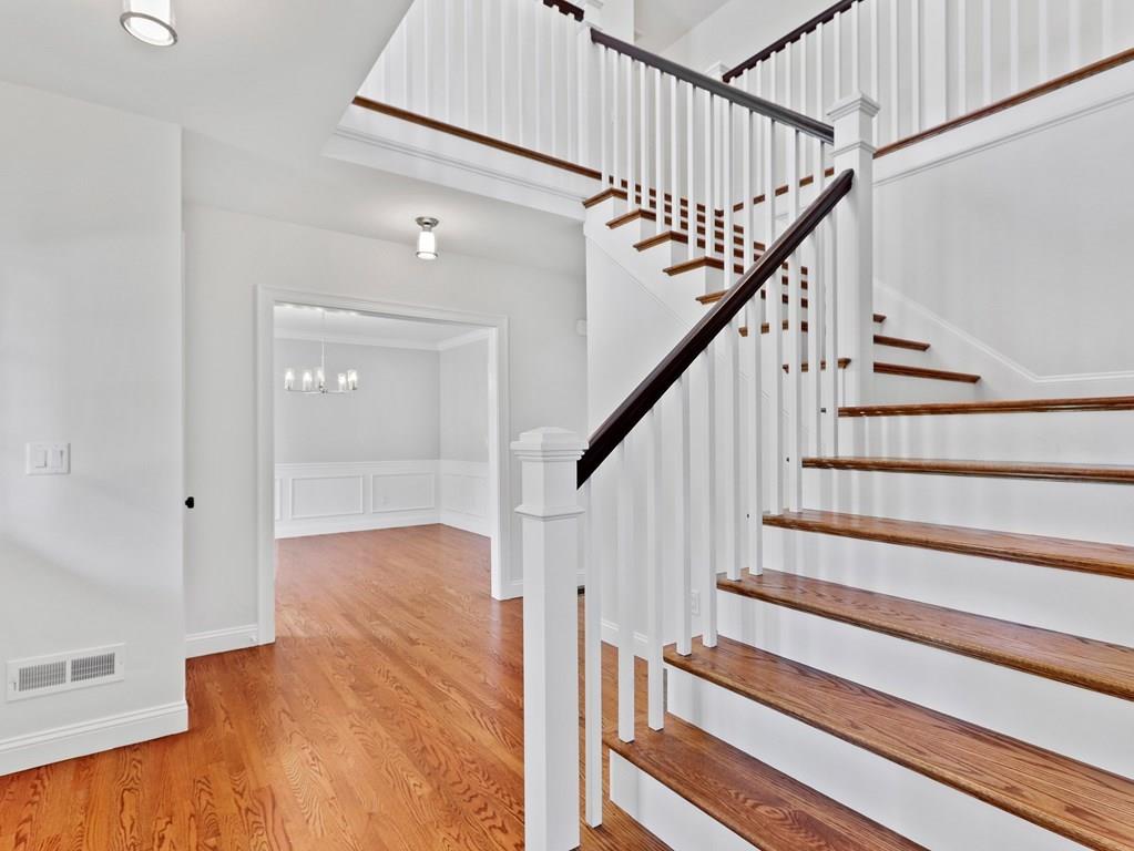 4 Emerson Street Natick, MA 01760 - Photo 11 of 34