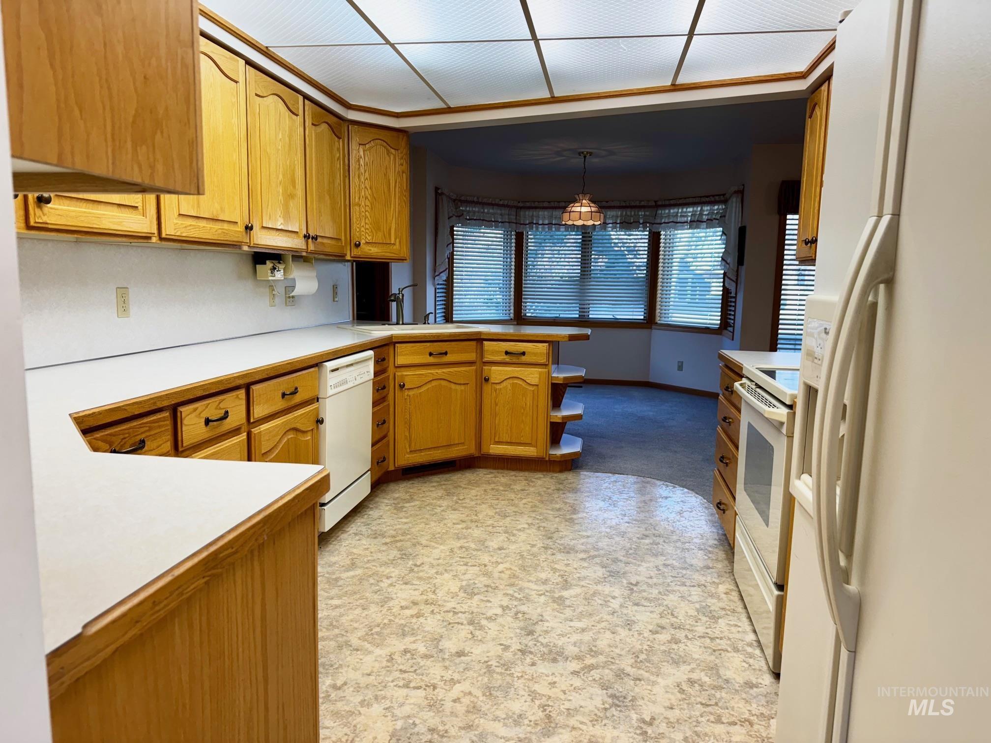 1142 Fairview Avenue Rupert, ID 83350 - Photo 13 of 43