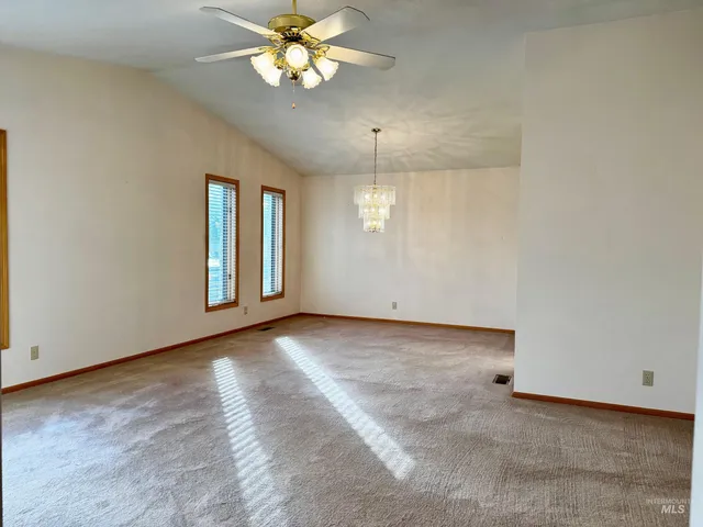 $434,000 | 1142 Fairview Avenue, Rupert, ID 83350