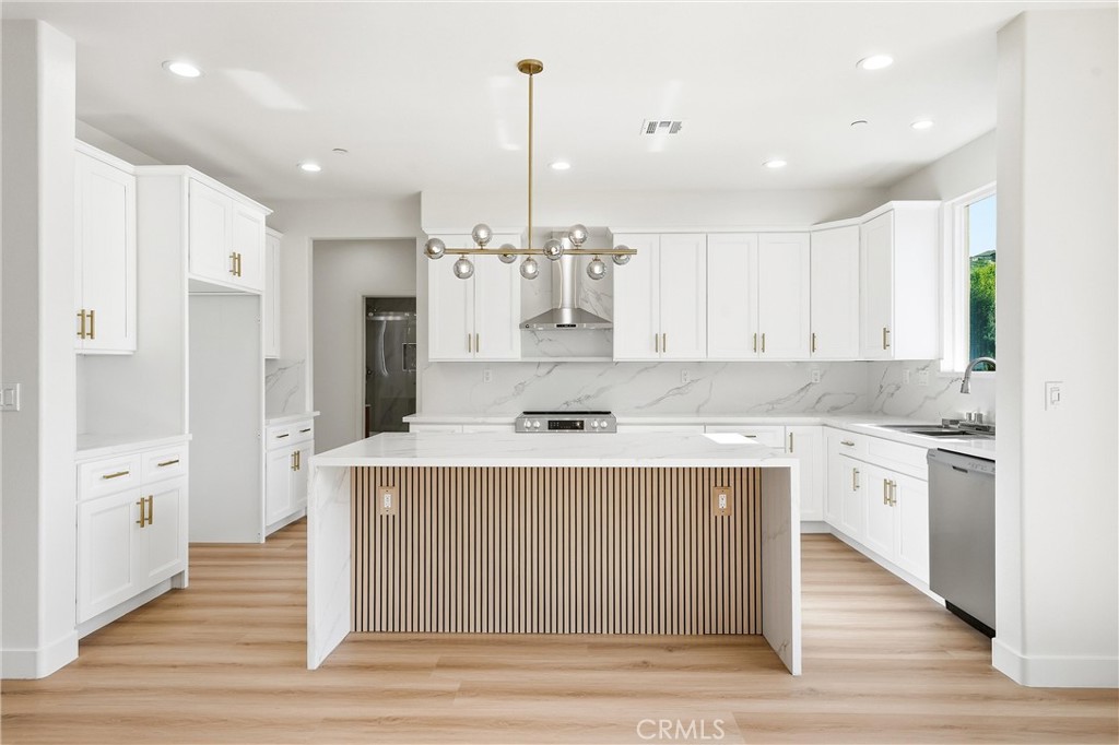 1969 Lyon Avenue Riverside, CA 92503 - Photo 5 of 53