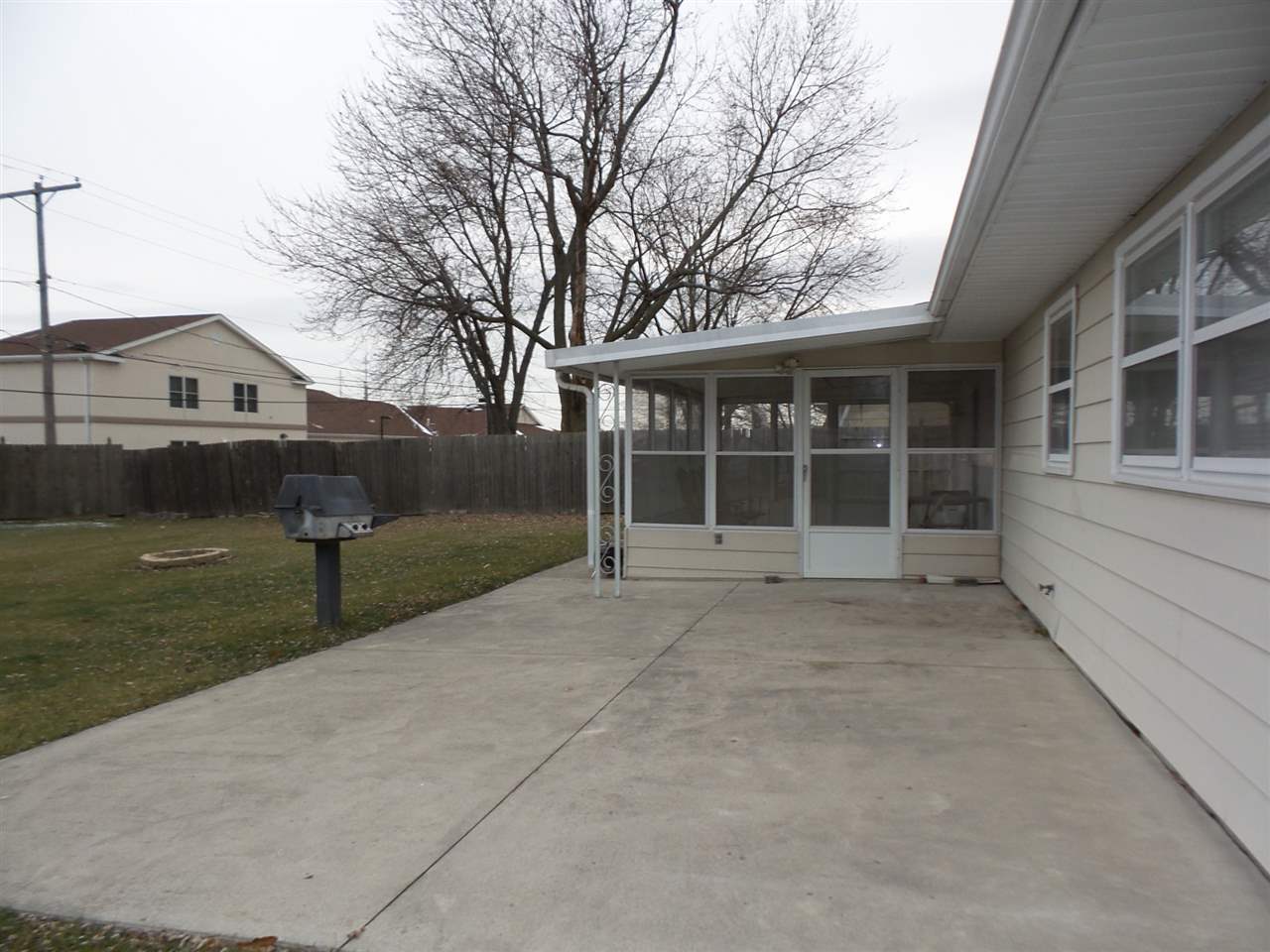 937 Wolverton Drive Fort Wayne, IN 46825 - Photo 18 of 21