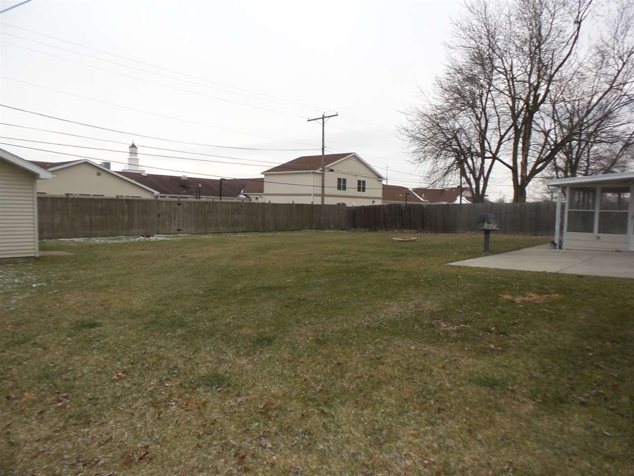 937 Wolverton Drive Fort Wayne, IN 46825 - Photo 19 of 21