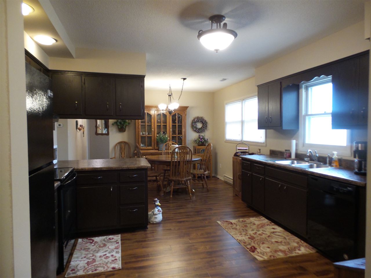 937 Wolverton Drive Fort Wayne, IN 46825 - Photo 9 of 21