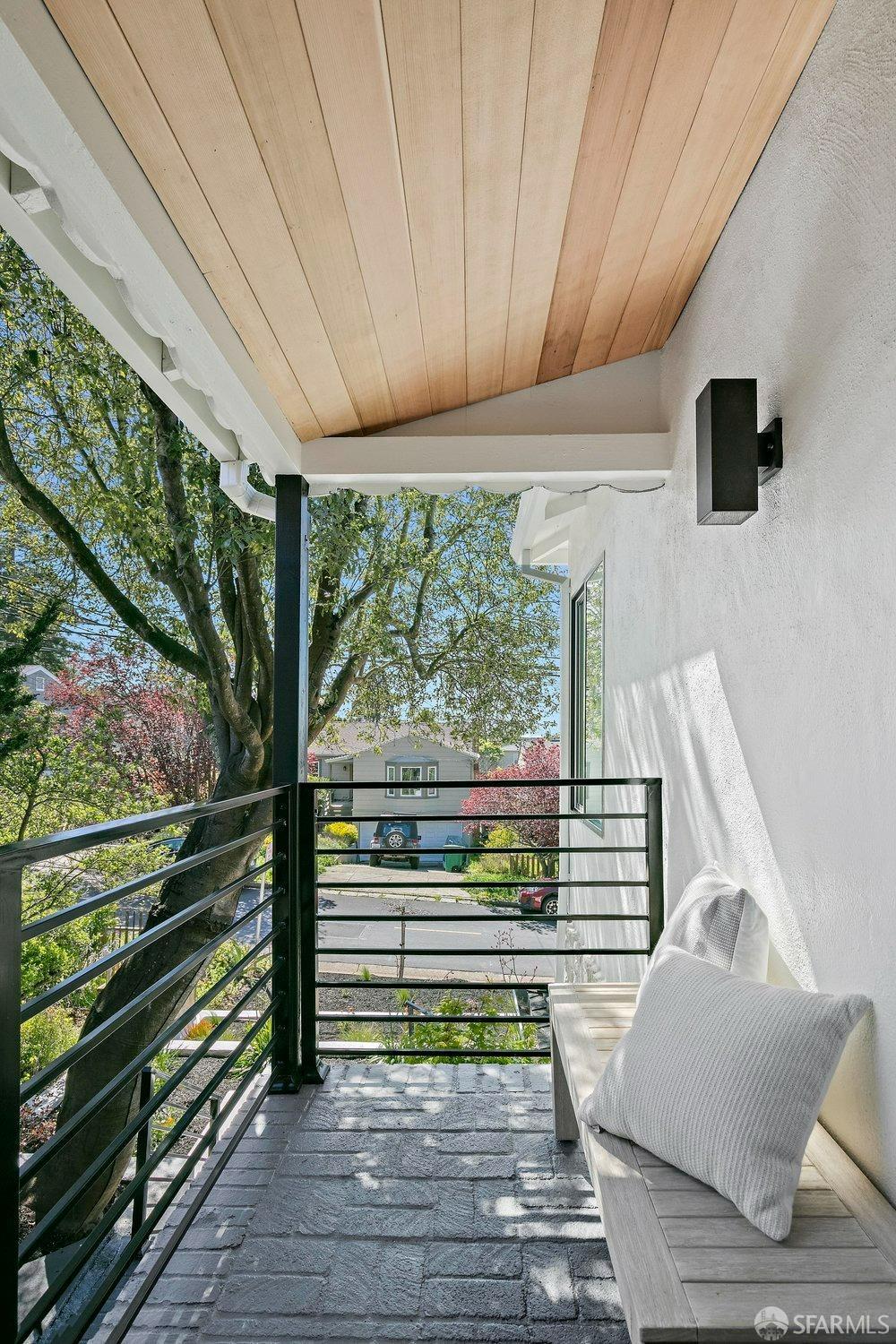 211 Purdue Avenue Kensington, CA 94708 - Photo 4 of 35