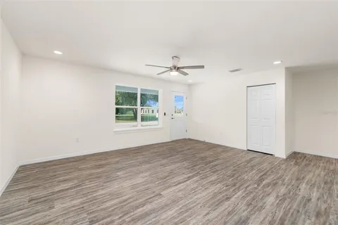 $499,000 | 819 Northeast 10th Street, Ocala, FL 34470