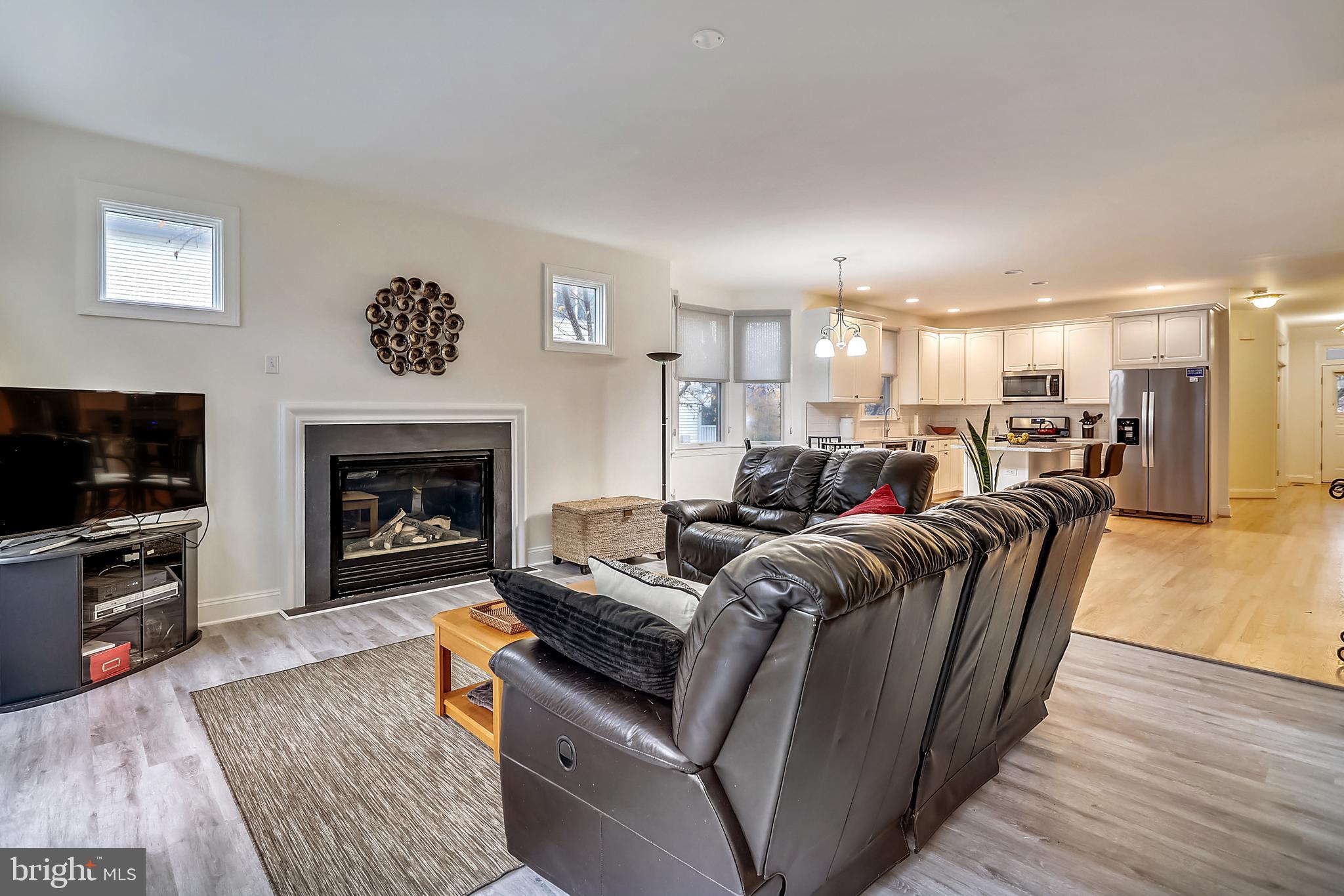 1225 Pinecrest Circle Silver Spring, MD 20910 - Photo 18 of 96