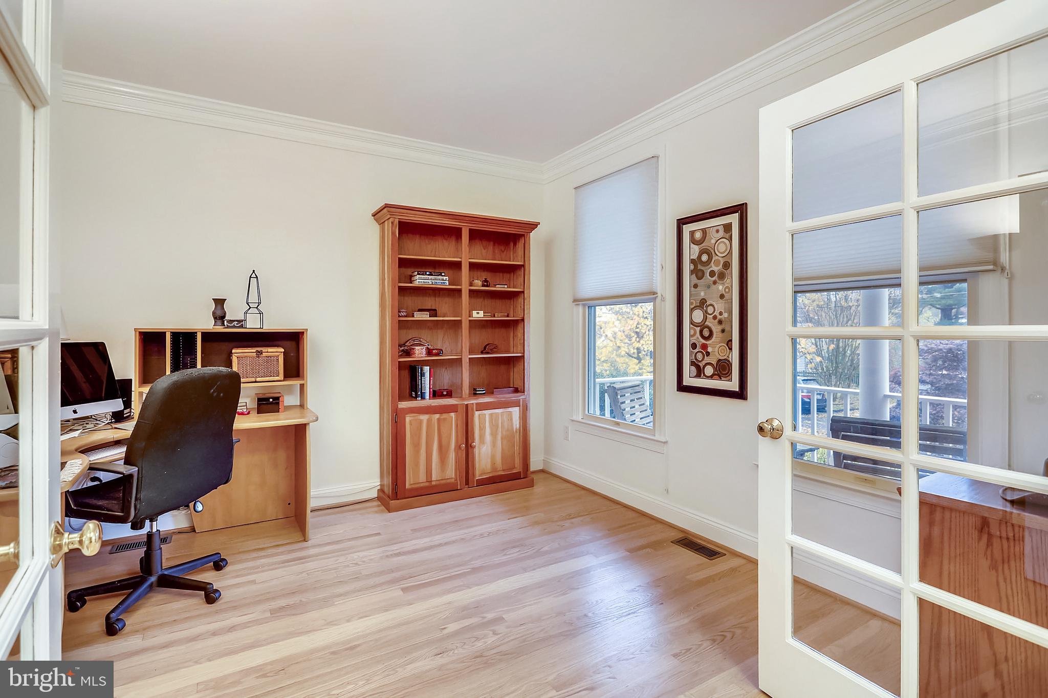 1225 Pinecrest Circle Silver Spring, MD 20910 - Photo 3 of 96