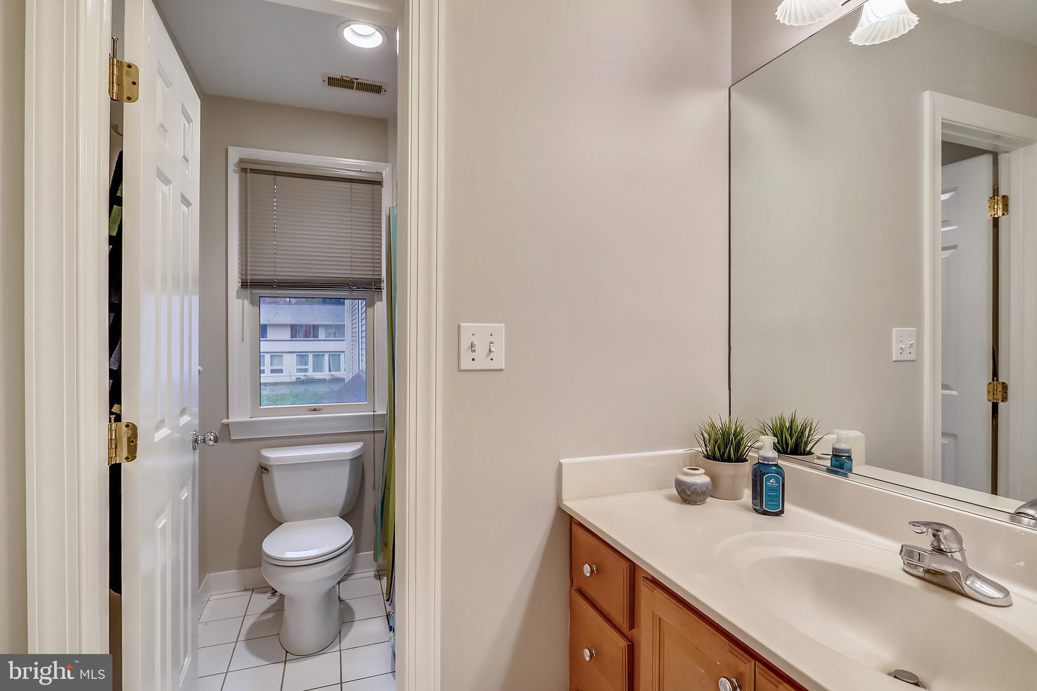 1225 Pinecrest Circle Silver Spring, MD 20910 - Photo 32 of 96