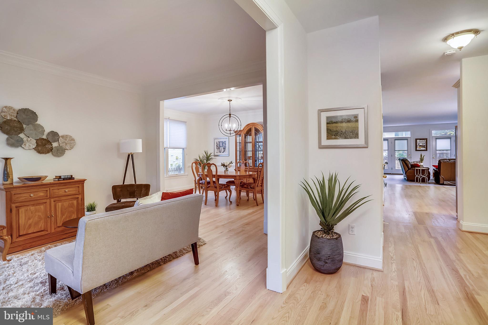 1225 Pinecrest Circle Silver Spring, MD 20910 - Photo 6 of 96