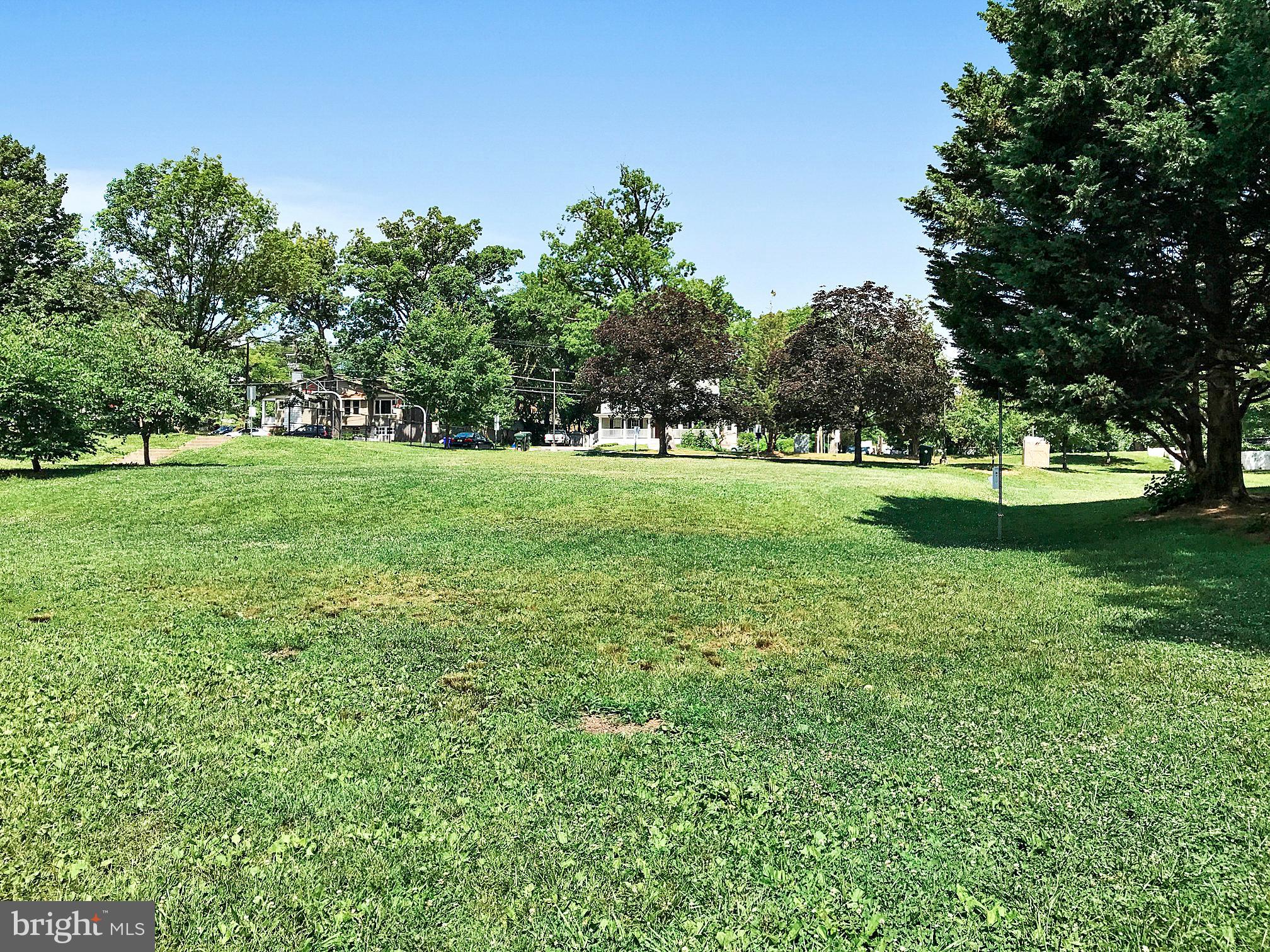 1225 Pinecrest Circle Silver Spring, MD 20910 - Photo 58 of 96