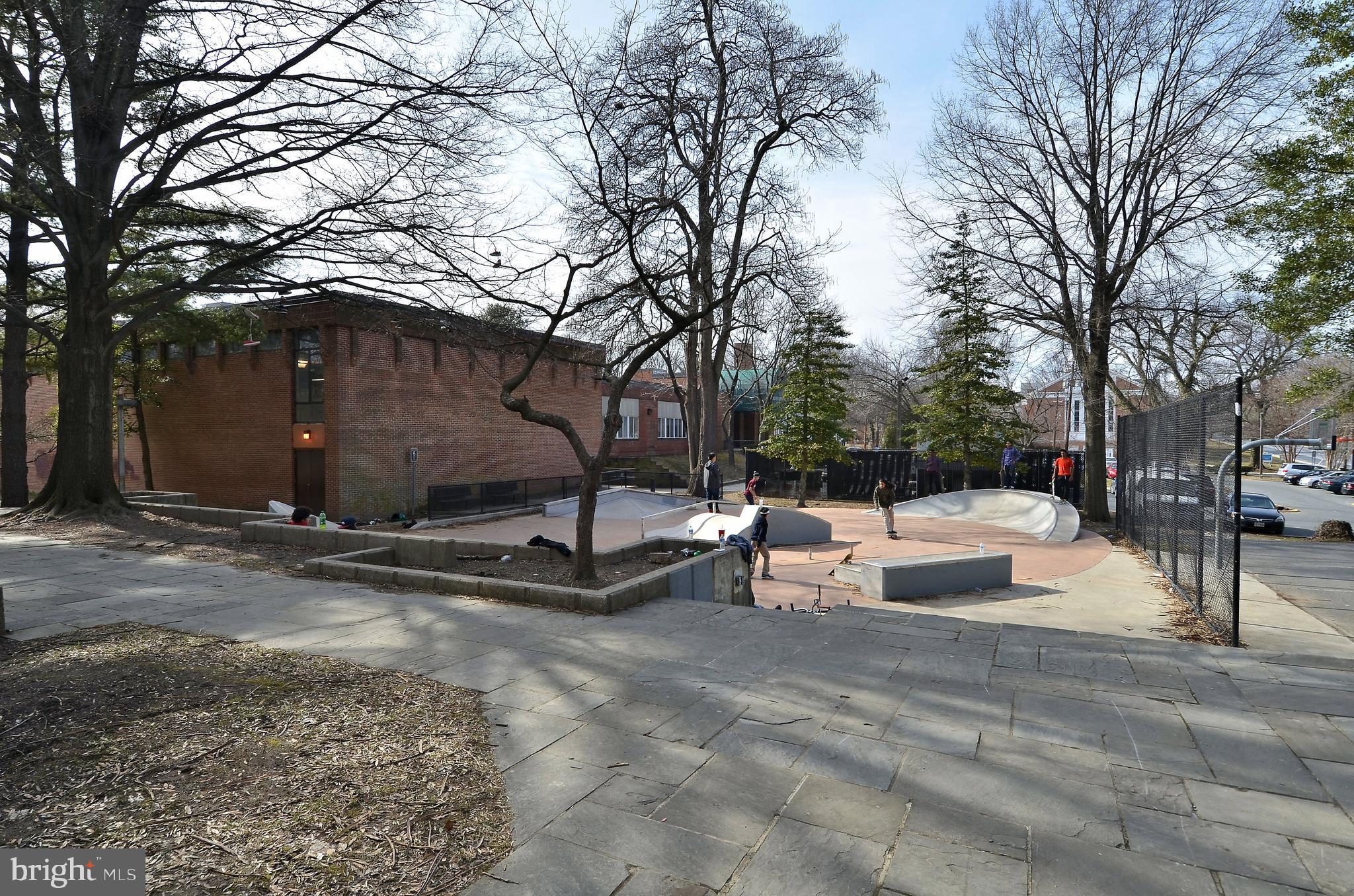 1225 Pinecrest Circle Silver Spring, MD 20910 - Photo 74 of 96