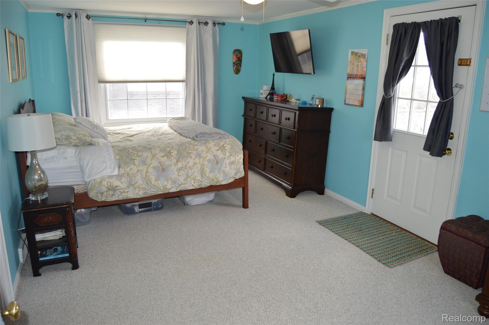 637 Middlesex Road Grosse Pointe, MI 48230 - Photo 28 of 44 DSC_0039.JPG