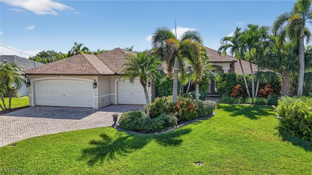 $567,900 | 2614 Southwest 37th Street, Cape Coral, FL 33914