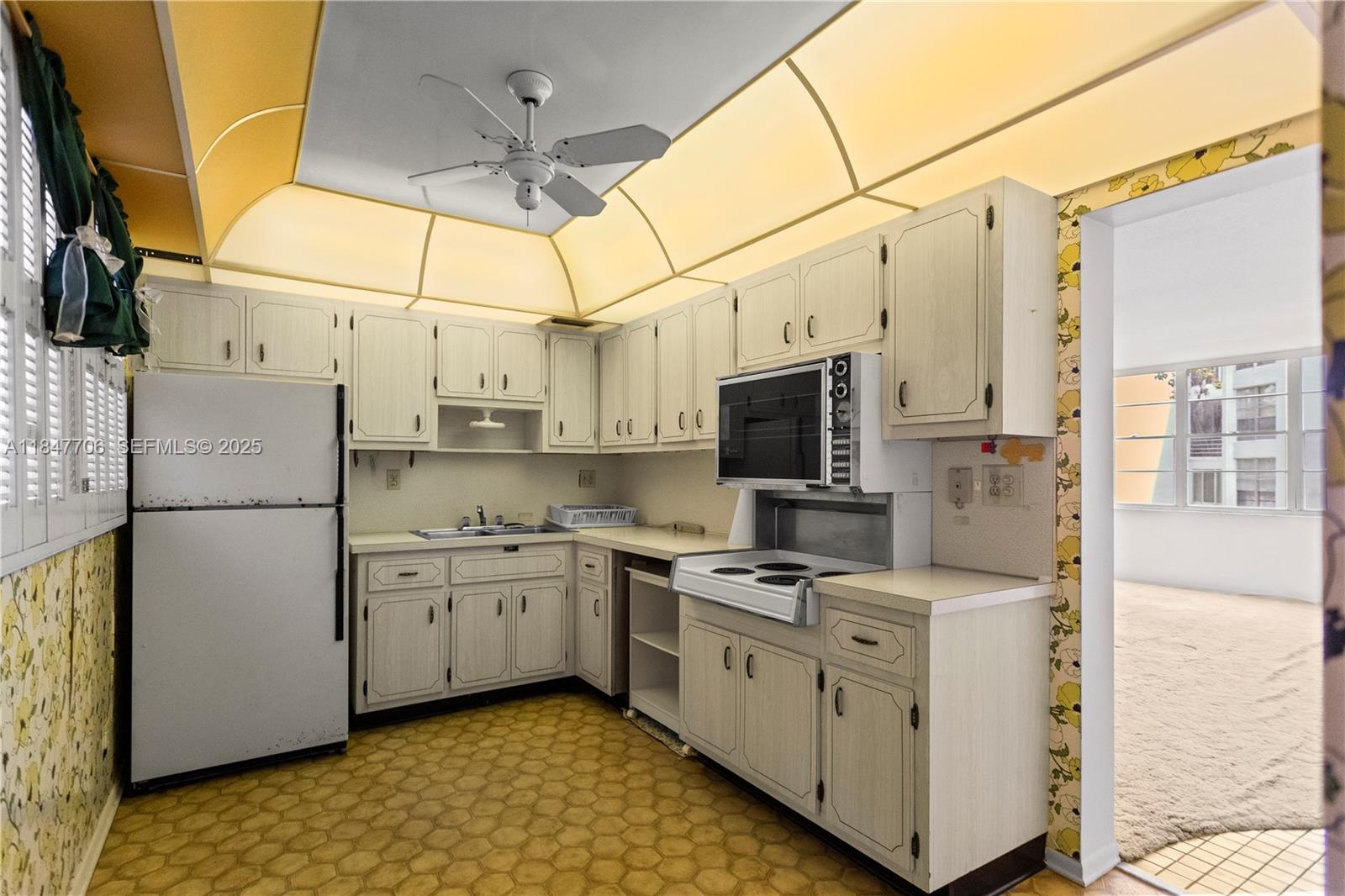 6901 Cypress Road, Unit B18 Plantation, FL 33317 - Photo 34 of 44 Gallery Image 34