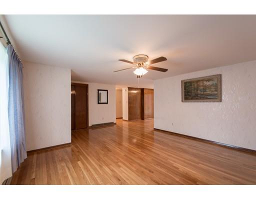 659 Mohawk Road Somerset, MA 02726 - Photo 13 of 24 Gallery Image 13