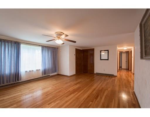 659 Mohawk Road Somerset, MA 02726 - Photo 14 of 24 Gallery Image 14