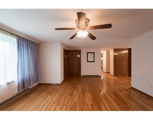 659 Mohawk Road Somerset, MA 02726 - Photo 15 of 24 Gallery Image 15