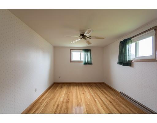 659 Mohawk Road Somerset, MA 02726 - Photo 16 of 24 Gallery Image 16